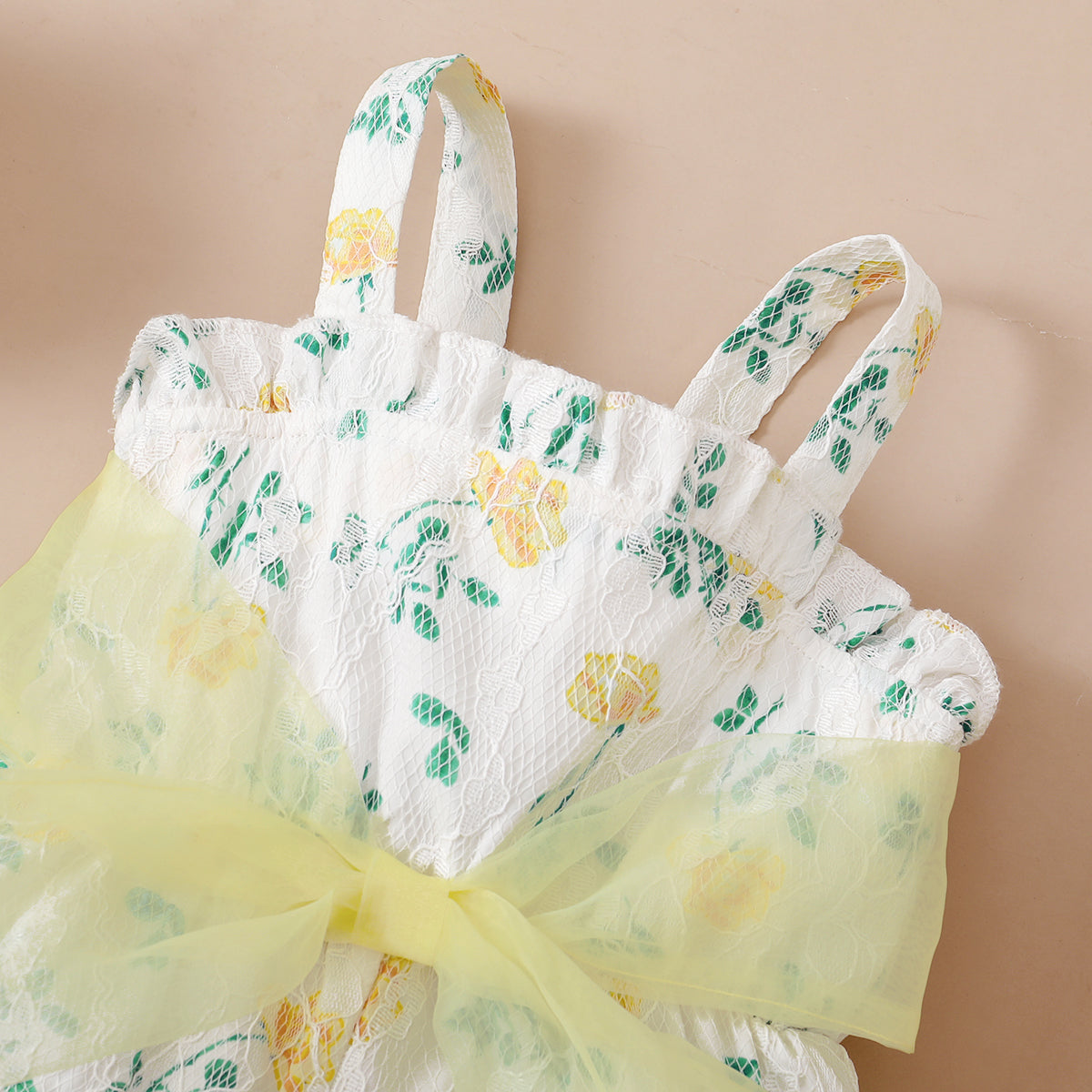 2pcs Floral Print Mesh Bowknot White Sleeveless Baby Jumpsuit Set