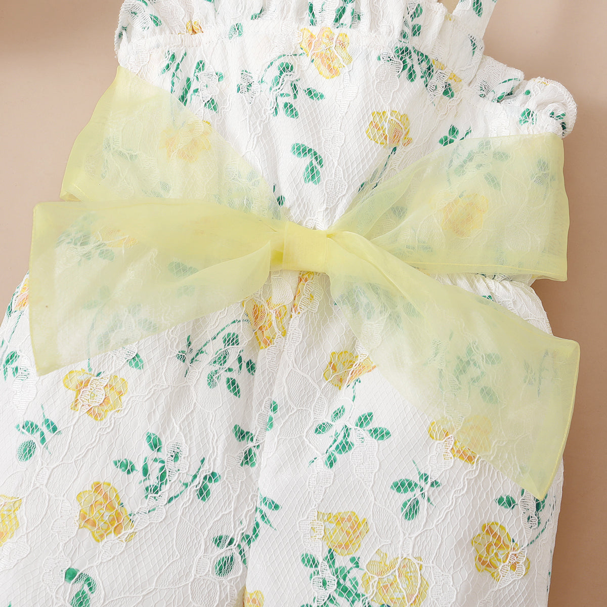 2pcs Floral Print Mesh Bowknot White Sleeveless Baby Jumpsuit Set